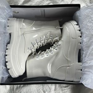 Frosty Start Some Gossip Combat Boots